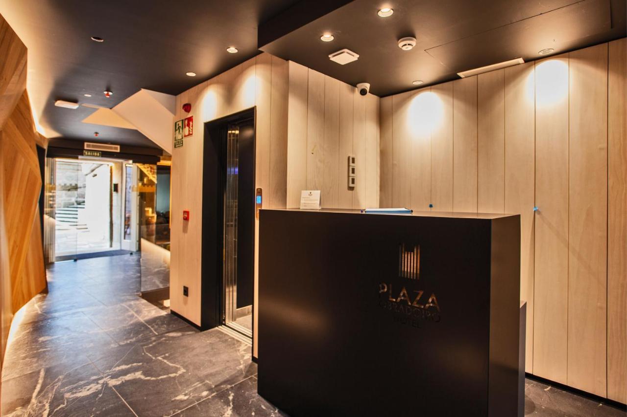 Hotel Plaza Obradoiro By Bossh! Hotels サンティアゴ・デ・コンポステーラ エクステリア 写真