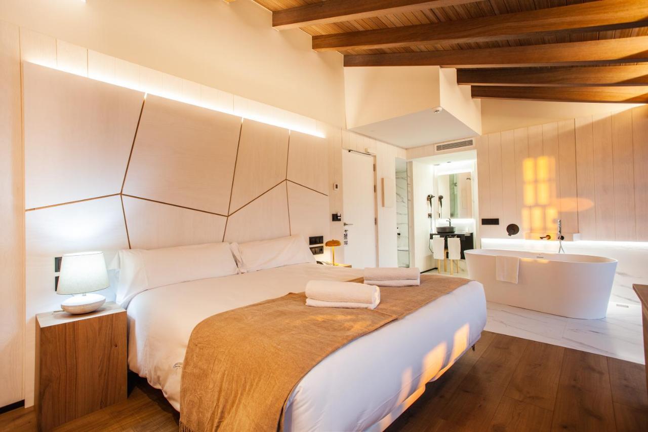 Hotel Plaza Obradoiro By Bossh! Hotels サンティアゴ・デ・コンポステーラ エクステリア 写真